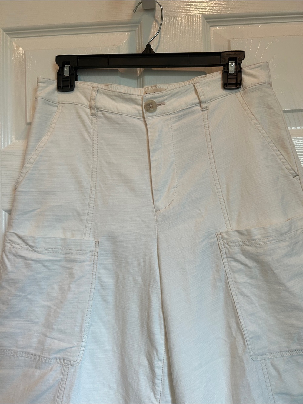 PILCRO by Anthropologie Utility Culottes in Creamy White Cotton Blend - Picture 3 of 13